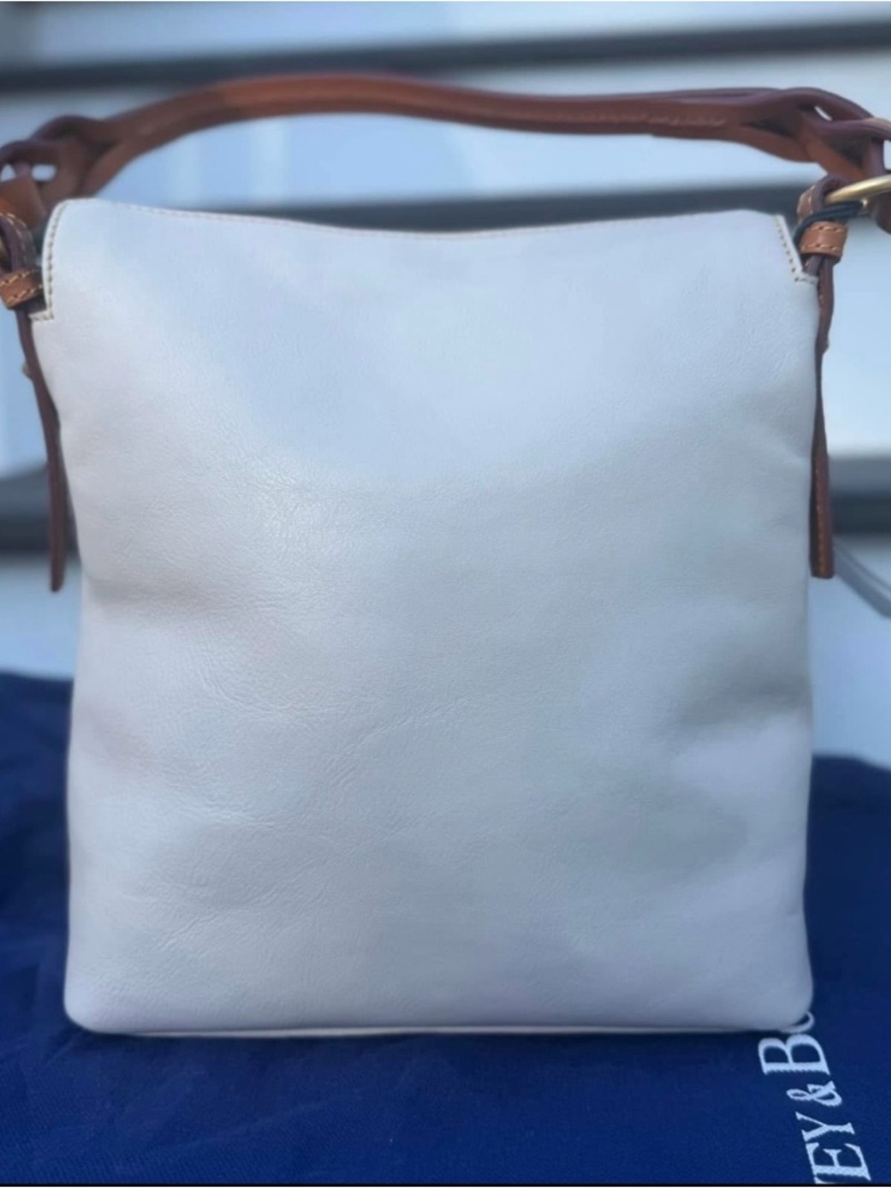 Dooney & Bourke NWT Florentine Randy Hobo Bag - Picture 2 of 4